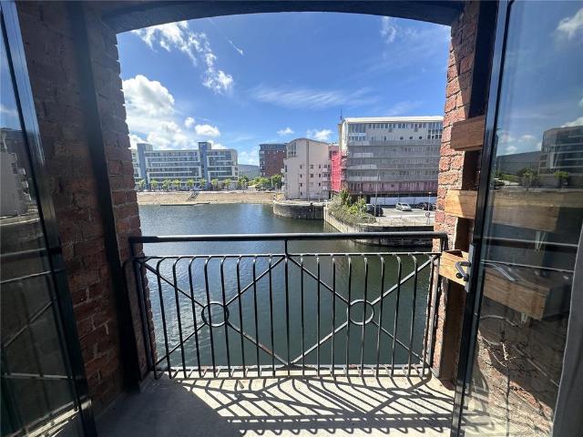 Flat for sale in Baltic Triangle, Calderstones