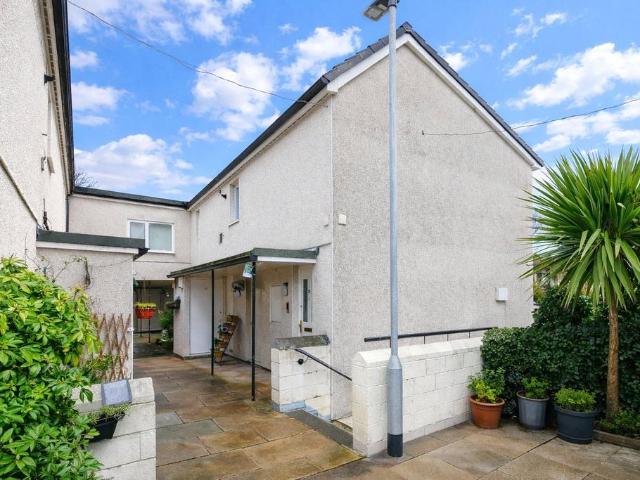 Flat for sale in Baildon