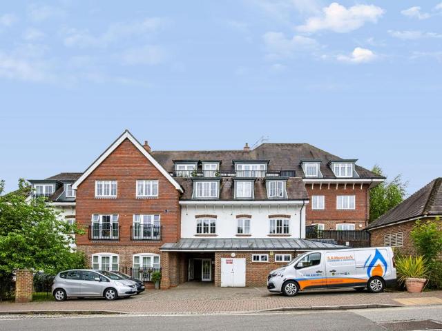 Flat for sale in Bolnore Village, Perryfields