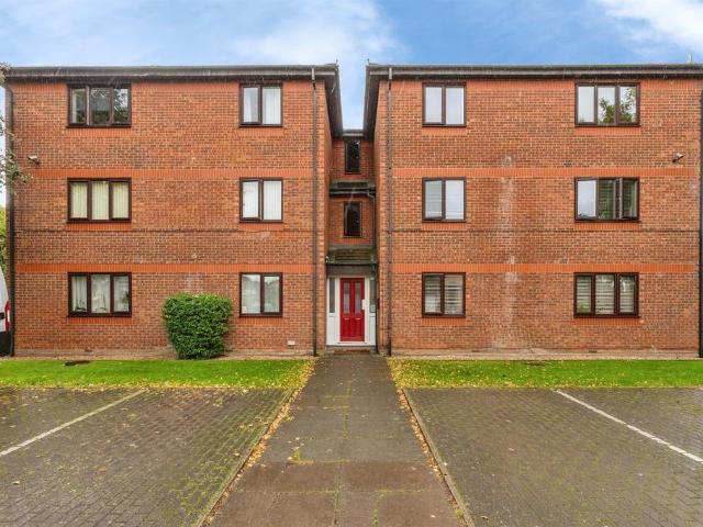 Flat for sale in Northgate Village, Chester