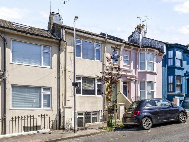 Flat for sale in Hollingdean, Brighton & Hove