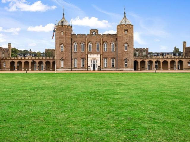 Flat for sale in The Academy, Greater London