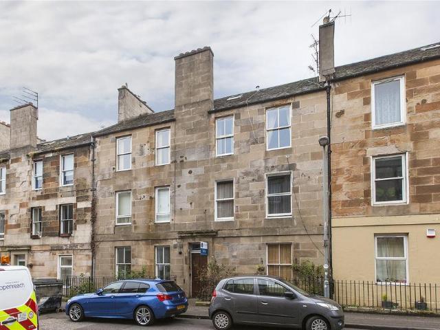 Flat for sale in North Leith, Leith
