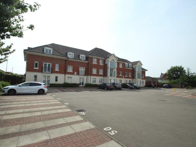 Flat for sale in Black Friars, Old Wharf