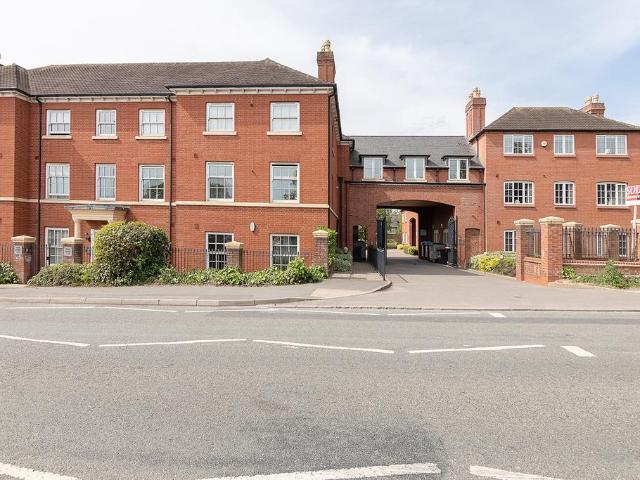 Flat for sale in Coleshill CP, Gun Hill