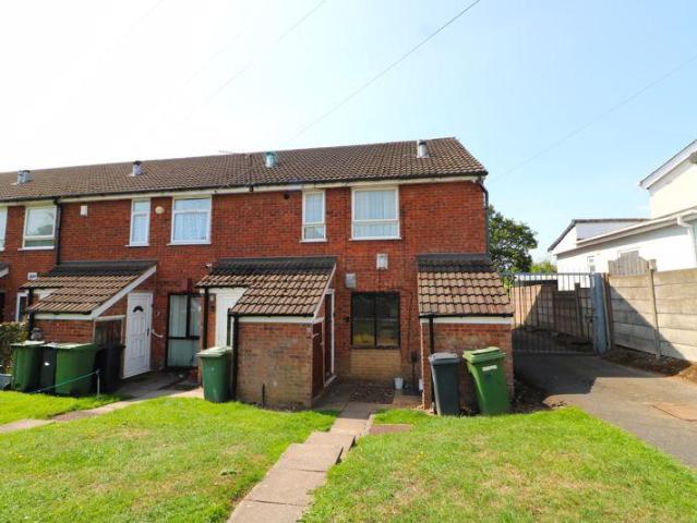 Flat for sale in Walsall, Ryecroft