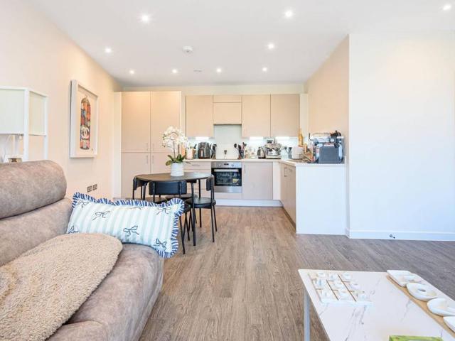 Flat for sale in Mill Hill, Isle Of Man