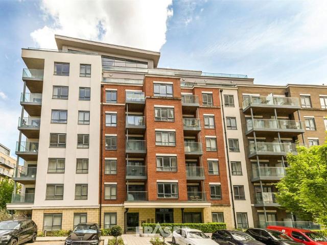 Flat for sale in Colindale, Greater London