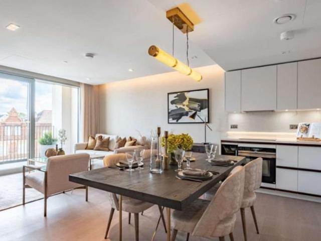 Flat for sale in City of Westminster, Greater London
