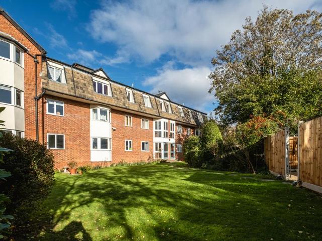 Flat for sale in Colney Hatch, Isle Of Man