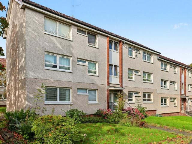 Flat for sale in Pollokshields, Glasgow