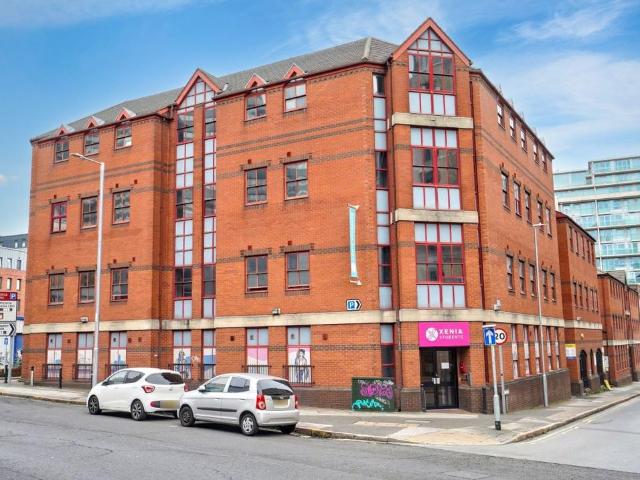 Flat for sale in St Ann's, Haddon