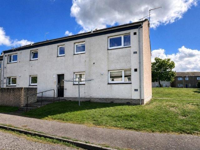 Flat for sale in Elgin, Scotland