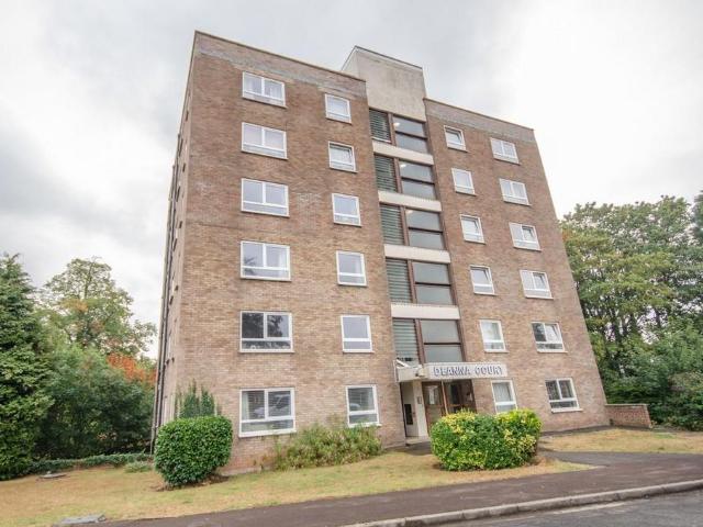 Flat for sale in Downend, South Gloucestershire