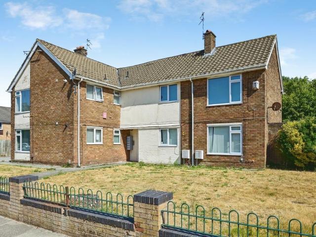 Flat for sale in Kirkby, Knowsley