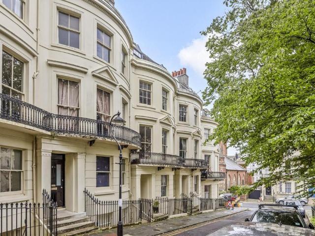 Flat for sale in Brunswick, Brighton & Hove