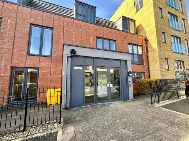 Flat for sale in West Midlands