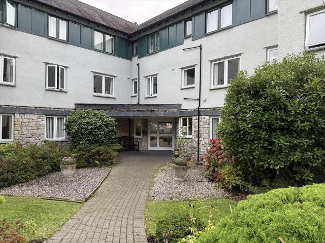 Flat for sale in Grange-over-sands