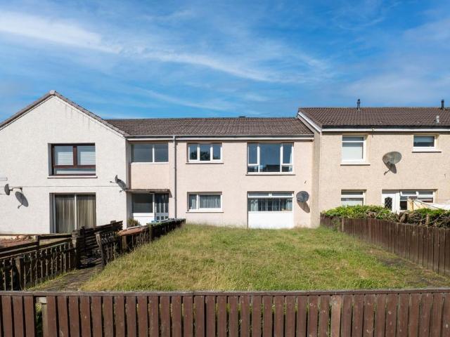Flat for sale in Armadale, Scotland