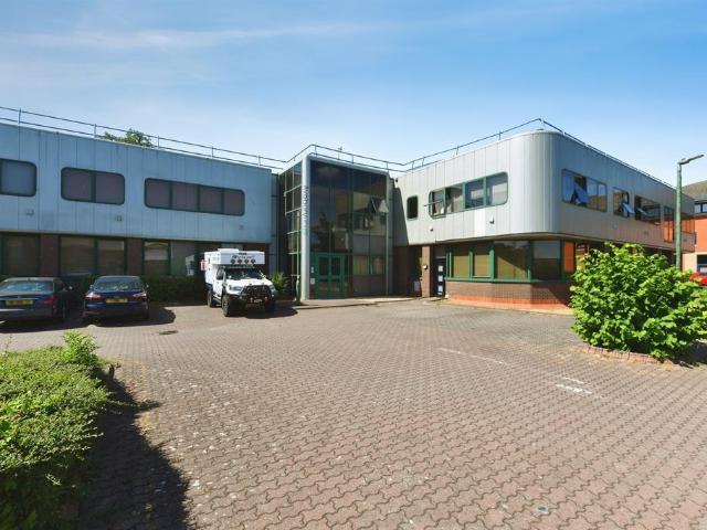 Flat for sale in Rodbourne, Swindon