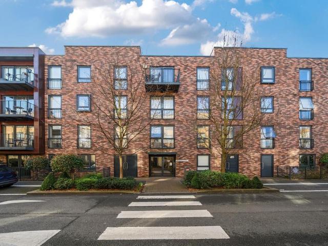 Flat for sale in Stanmore Place, Greater London