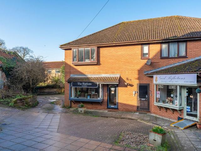 Flat for sale in Comers, Norfolk