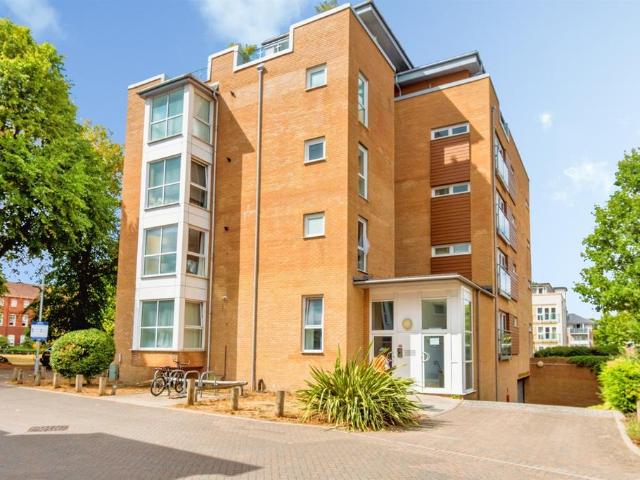 Flat for sale in Bevois Town, City Of Southampton