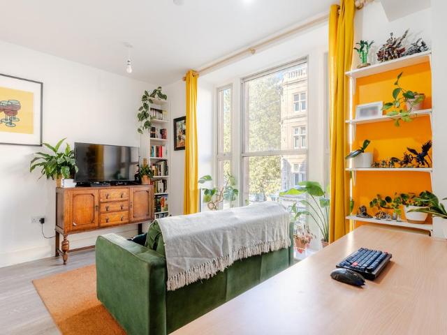 Flat for sale in Old City, Bristol