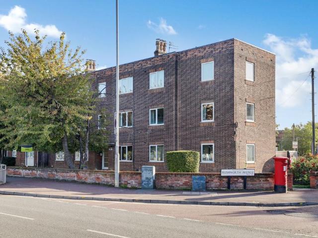 Flat for sale in West Bridgford, Rushcliffe