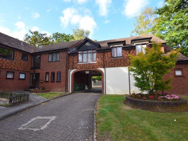 Flat for sale in London Borough of Harrow, Greater London