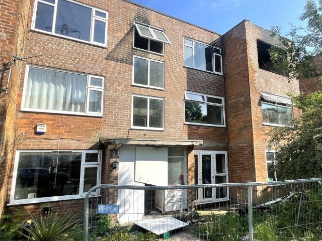Flat for sale in Bury, Greater Manchester