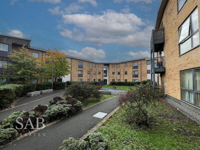Flat for sale in Grand Union Village, Greater London