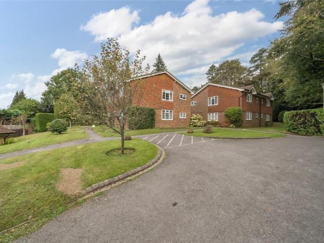 Flat for sale in Kingswood Firs, Bolton Low Houses