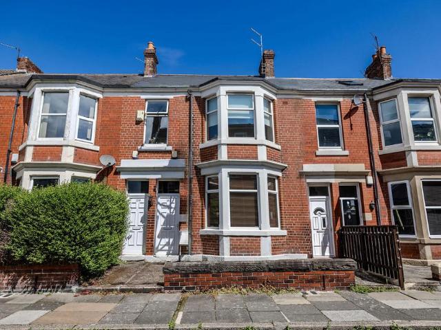 Flat for sale in Heaton, Tyne And Wear