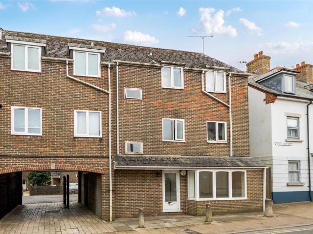 Flat for sale in Fordington, East Dorset