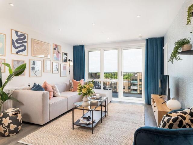 Flat for sale in Watford Rural, Batchworth