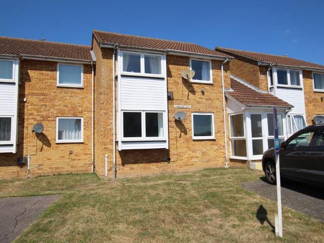 Flat for sale in Dale Hill, Essex