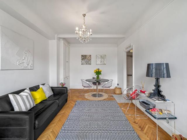 Flat for sale in City of Westminster, Greater London