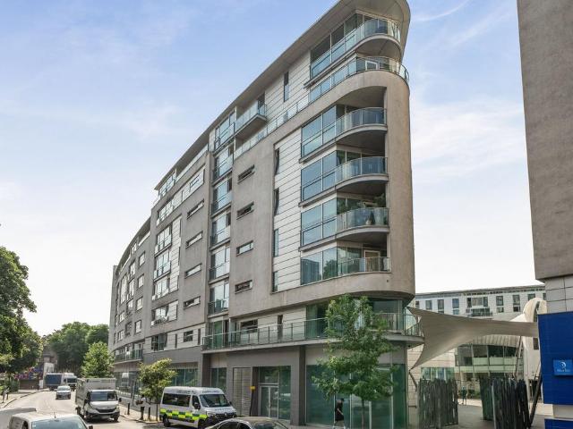 Flat for sale in The Borough, Greater London