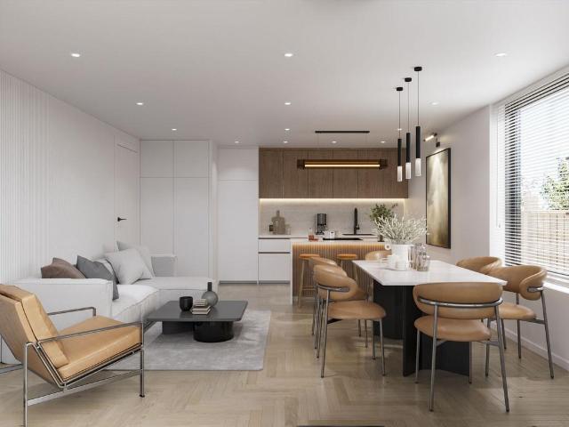 Flat for sale in London Borough of Merton, Collier's Wood