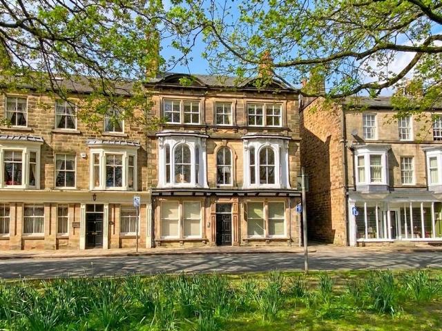 Flat for sale in High Harrogate, Harrogate