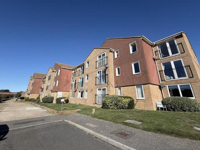 Flat for sale in East Blatchington, Lewes