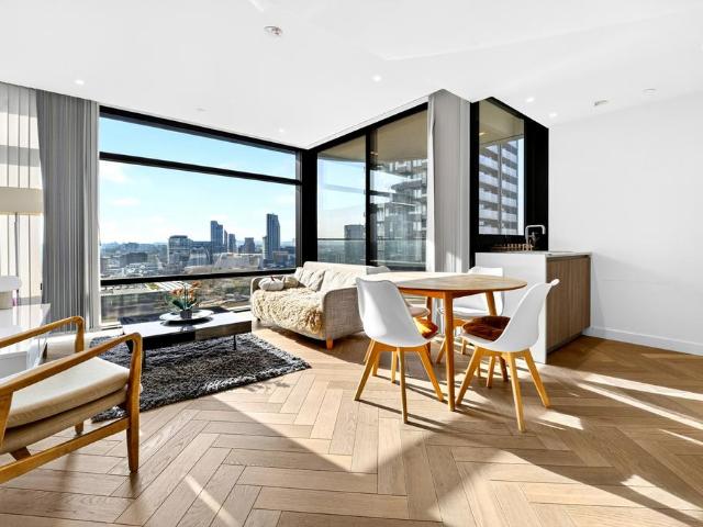 Flat for sale in Bishopsgate Without, Bishopsgate