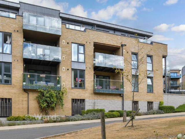Flat for sale in Castle Hill, Monks Orchard