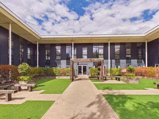 Flat for sale in Maidenhead