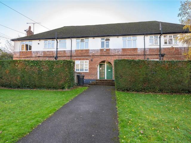 Flat for sale in Ringlestone, Midway