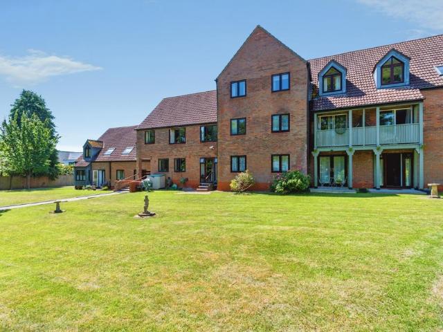Flat for sale in Ashurst Bridge, Hampshire