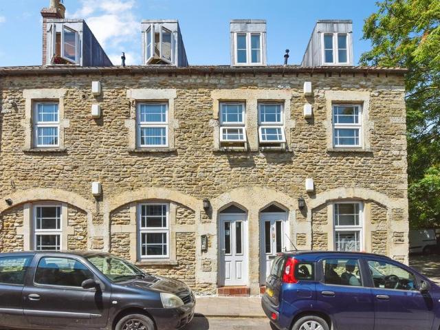 Flat for sale in Frome
