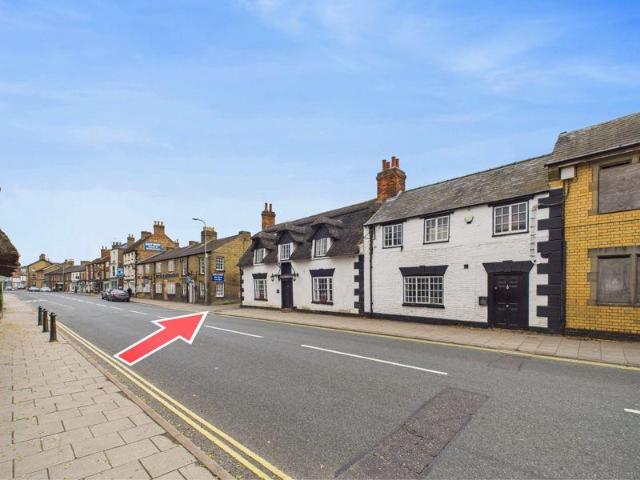 Flat for sale in Belleau, Lincolnshire