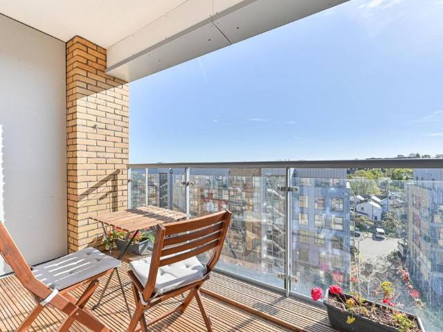 Flat for sale in Loughborough Junction, Greater London